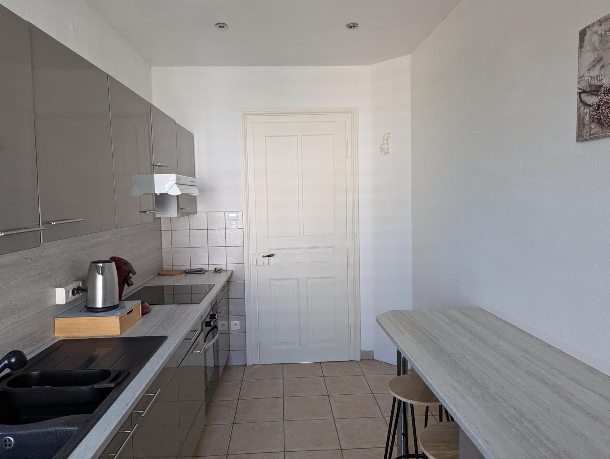 Le Mirage - Appartement 2 Chambres, Salon, Cuisine Equipee, Parking Et Wifi Gratuit ミュルーズ エクステリア 写真