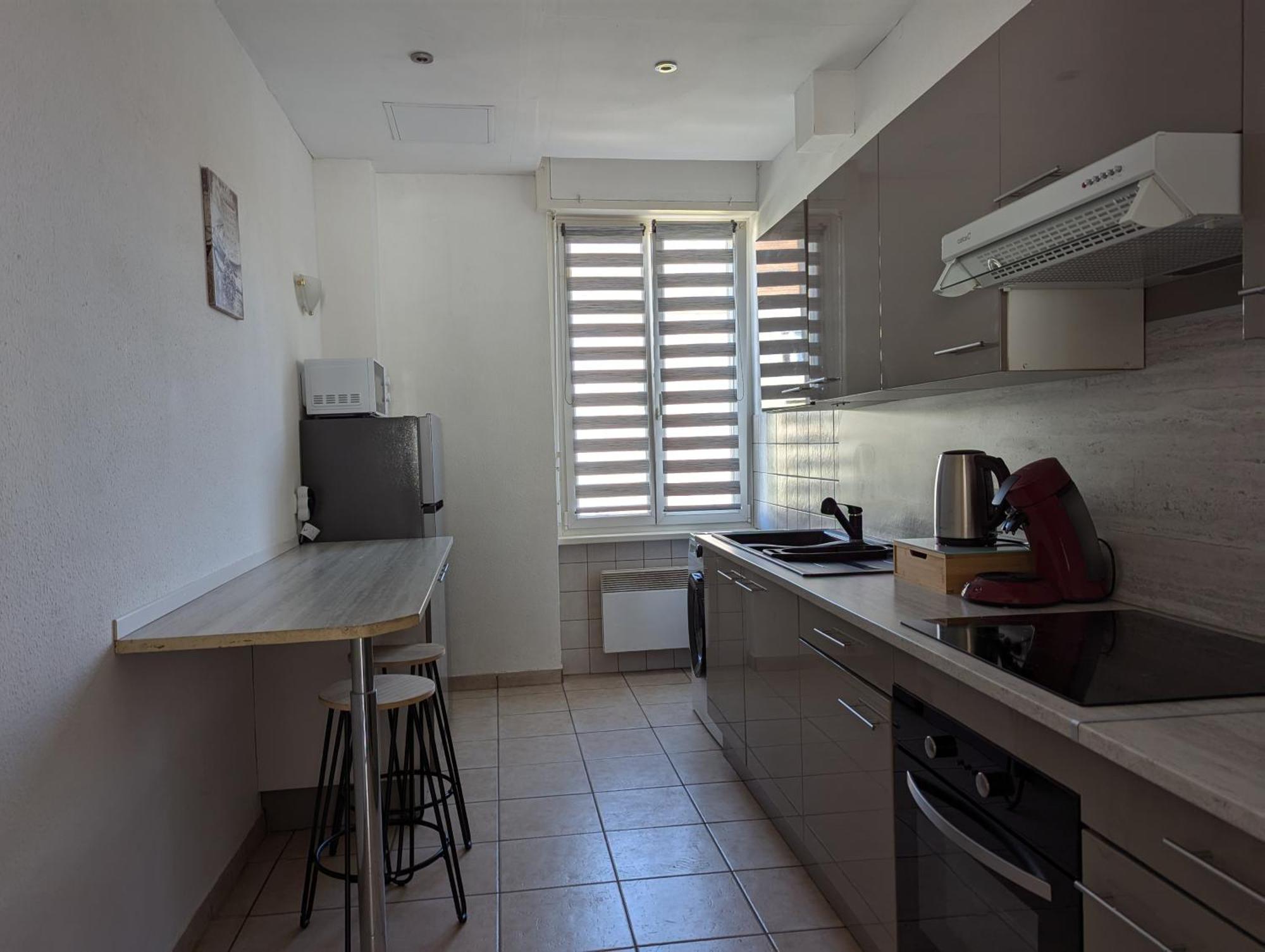 Le Mirage - Appartement 2 Chambres, Salon, Cuisine Equipee, Parking Et Wifi Gratuit ミュルーズ エクステリア 写真