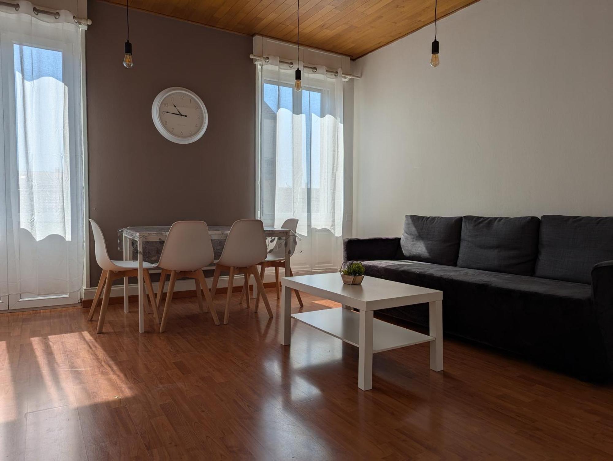 Le Mirage - Appartement 2 Chambres, Salon, Cuisine Equipee, Parking Et Wifi Gratuit ミュルーズ エクステリア 写真